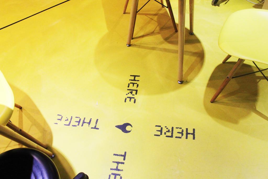 Here X There Hostel Taipei Main Station エクステリア 写真