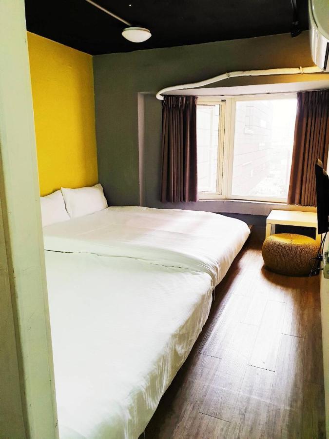 Here X There Hostel Taipei Main Station エクステリア 写真